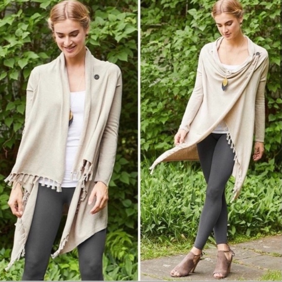 Matilda Jane Sweaters - NWT, Matilda Jane Come On Over Drape Wrap
Sweater 23617T, Sz XL